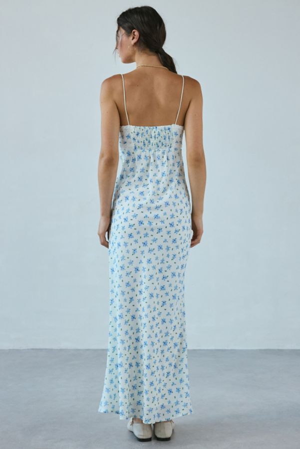 Slide View: 4: Kiss The Sky Juliette Floral Lace-Trim Maxi Dress