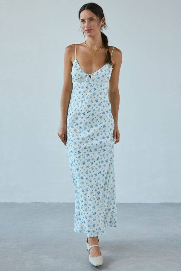 Slide View: 1: Kiss The Sky Juliette Floral Lace-Trim Maxi Dress