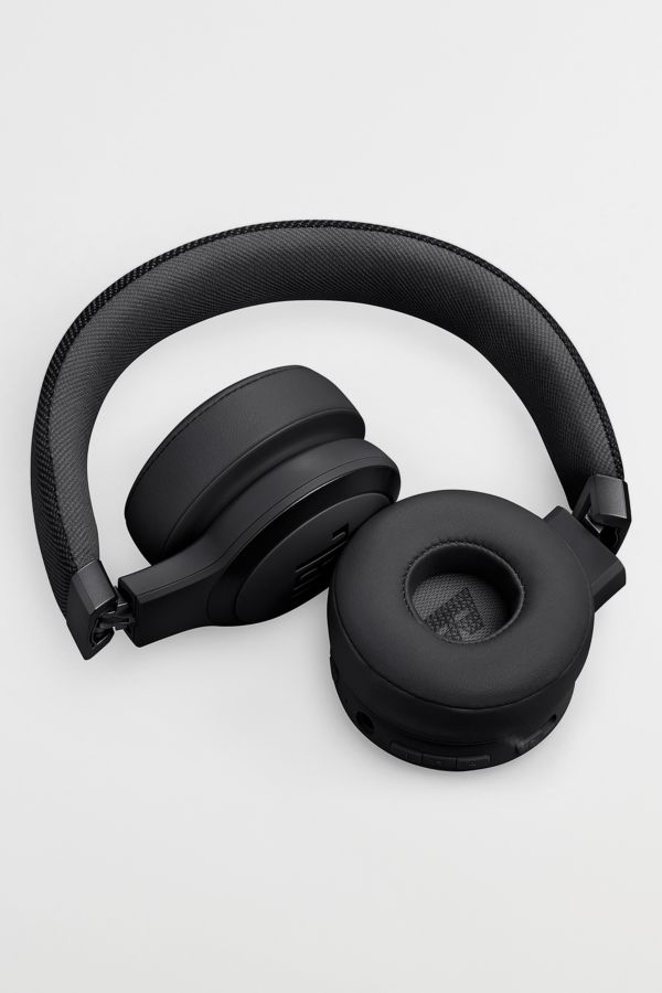 Slide View: 4: JBL Live 670NC Wireless On-Ear Adaptive Noise Cancelling Headphones