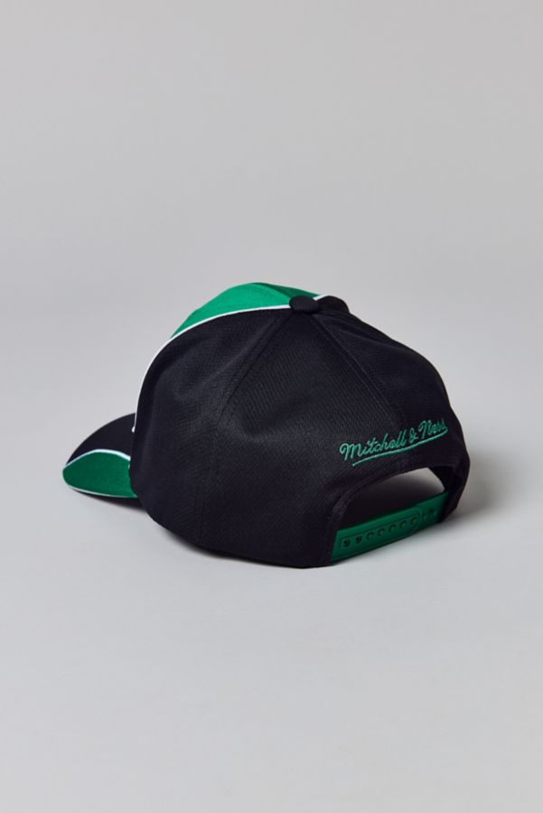 Slide View: 2: Mitchell & Ness NBA Boston Celtics Jersey Snapback Hat