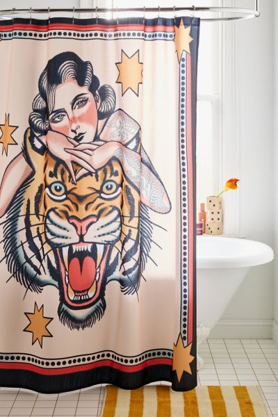 Jessica O.  Selvagem Shower Curtain