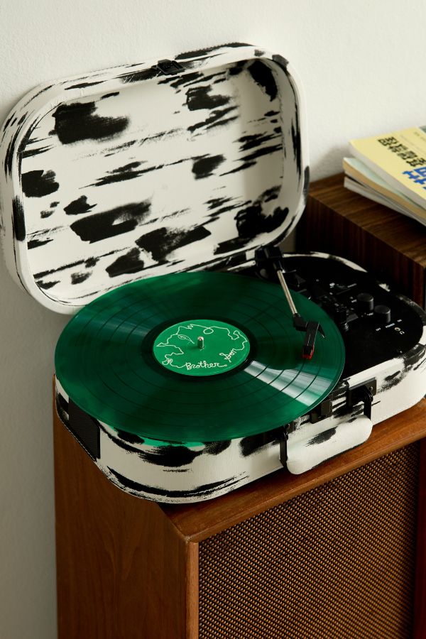 Slide View: 1: Crosley Discovery Record Player