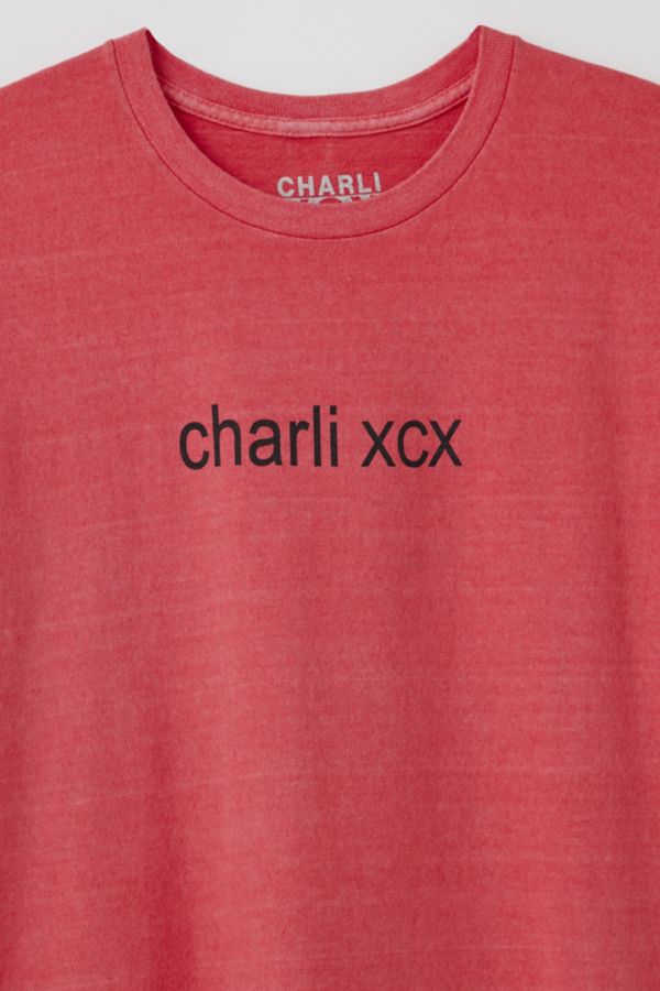 Slide View: 3: Charli XCX UO Exclusive Hi It’s Me Graphic Tee