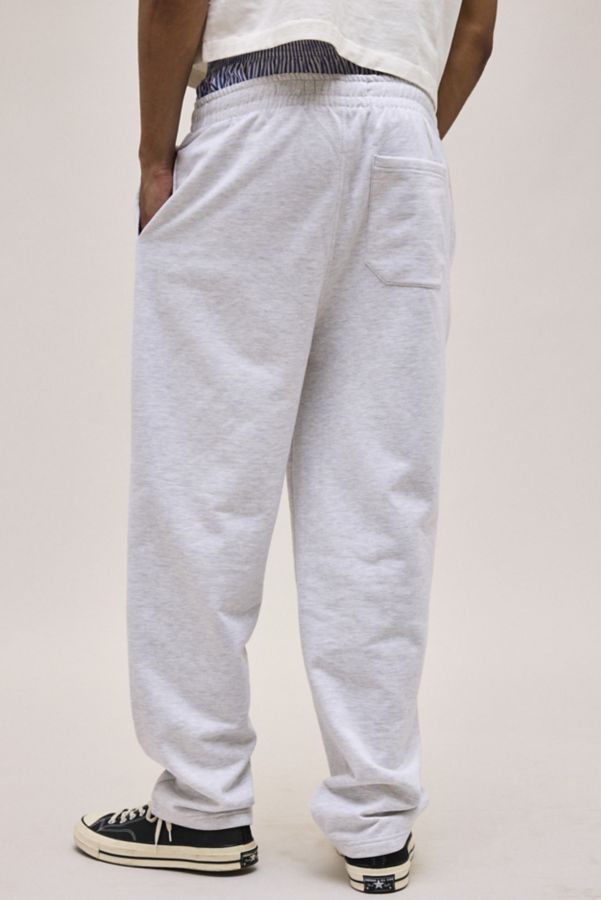 Slide View: 2: UO Uniform Relaxed Fit Sweatpant