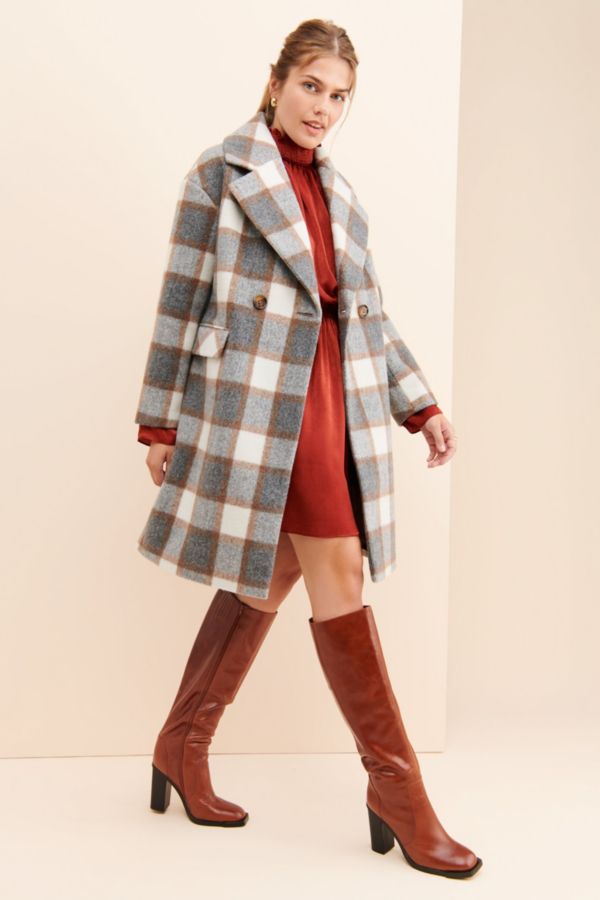 Slide View: 4: Glamorous Classic Checks Coat