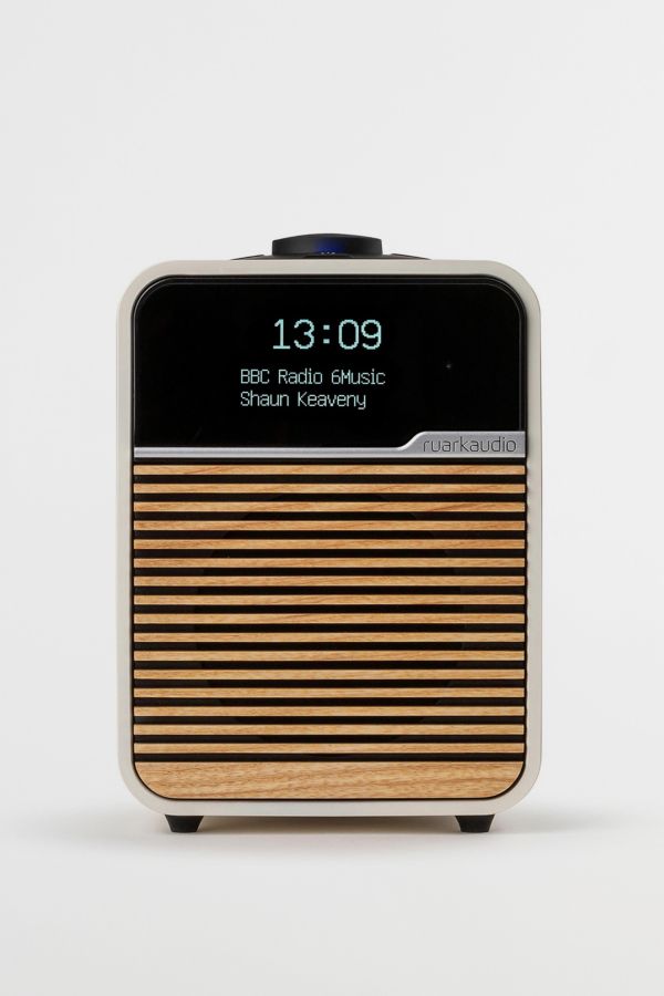 Slide View: 3: Ruark Audio R1 MK4 Bluetooth Radio