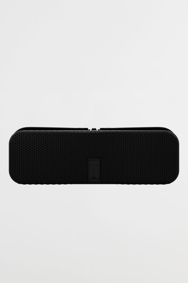 Slide View: 4: Klipsch Detroit Large Portable Waterproof Bluetooth Speaker