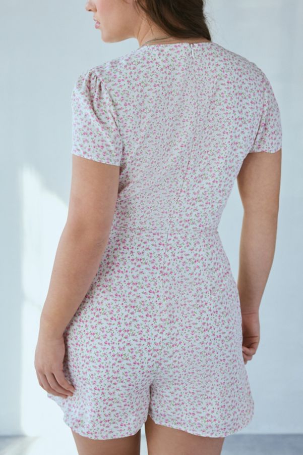 Slide View: 4: Glamorous Ditsy Floral V-Neckline Romper