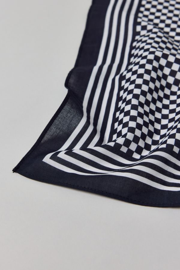 Slide View: 1: Checkered Pattern Cotton Bandana