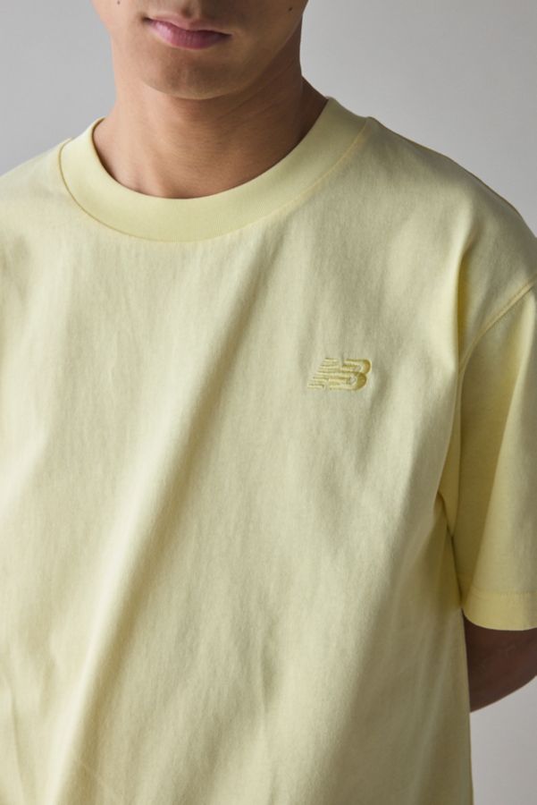 Slide View: 5: New Balance Athletics Cotton Relaxed Fit Tee