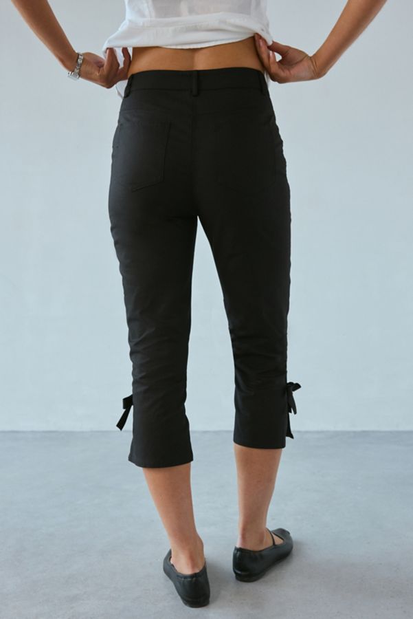 Slide View: 4: Birds Of A Feather Turtle Dove Capri Pant