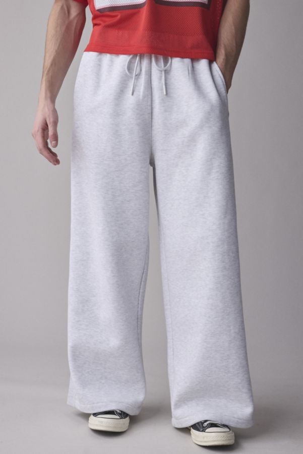 Slide View: 1: Standard Cloth Knit Side Stripe Sweatpant