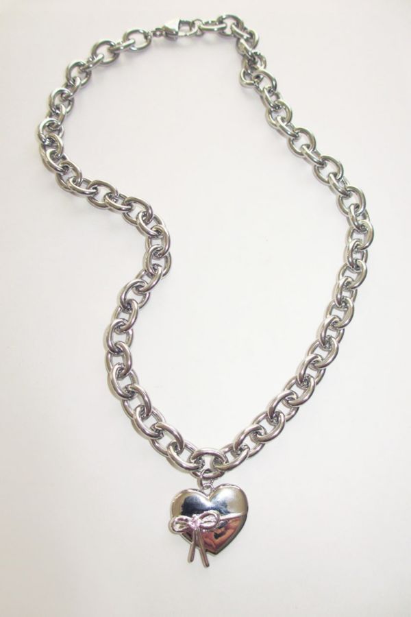 Slide View: 1: RIMOR The Bow Heart Chain Choker