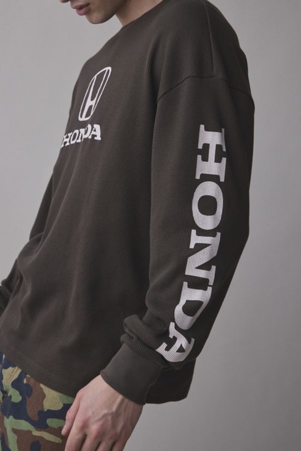 Slide View: 4: Honda Logo Graphic Thermal Long Sleeve Tee