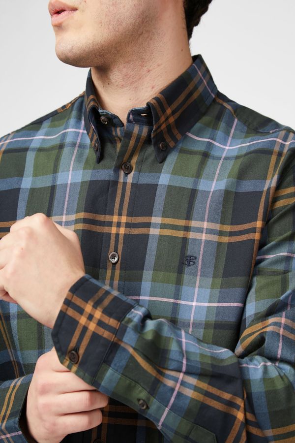 Slide View: 4: Ben Sherman Oversized Tartan Check