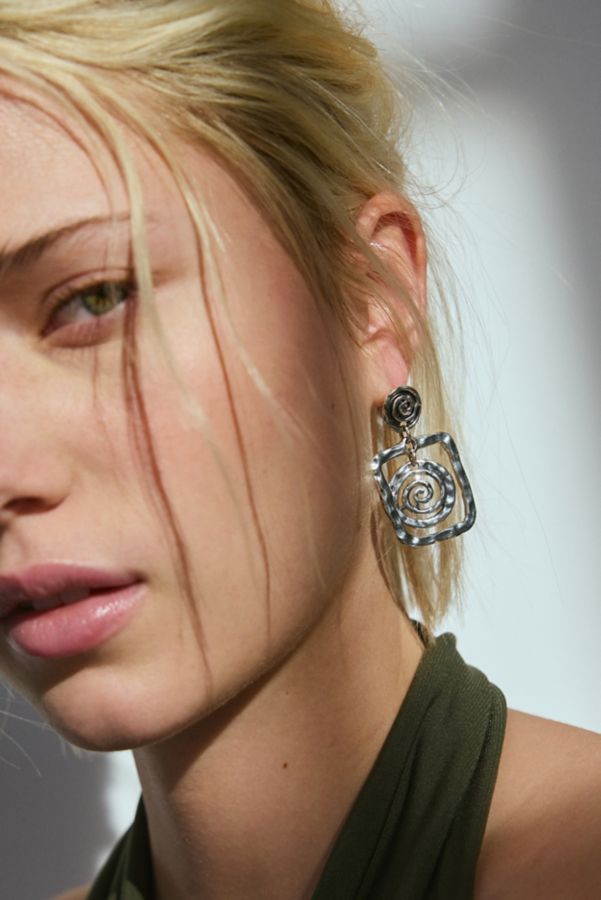 Slide View: 1: Statement Swirl Drop Earring