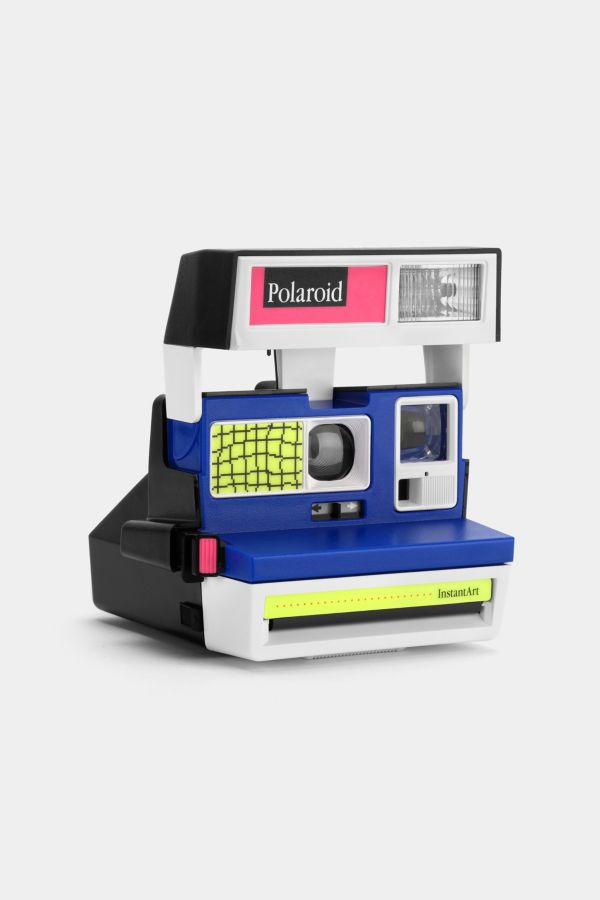 Slide View: 1: Polaroid 600 InstantArt Instant Film Camera