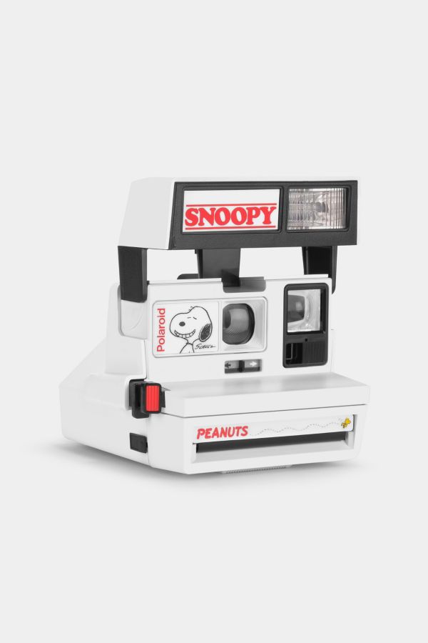 Slide View: 1: Polaroid 600 Snoopy Instant Film Camera