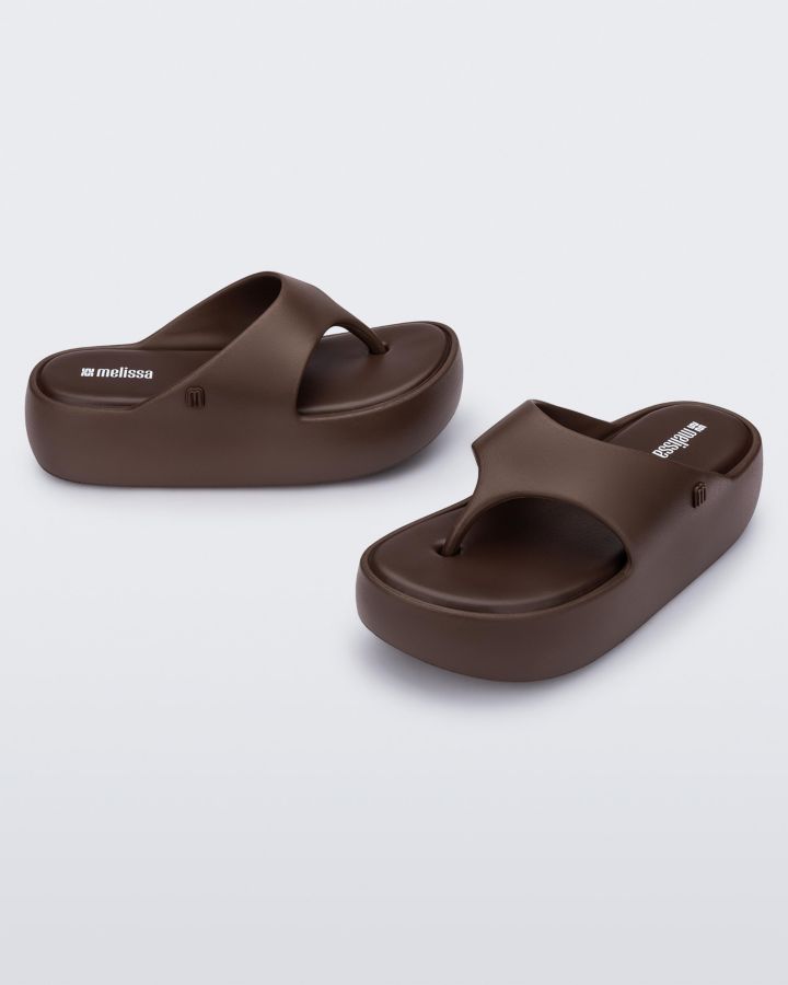 Slide View: 3: Melissa Free Platform Thong Sandal