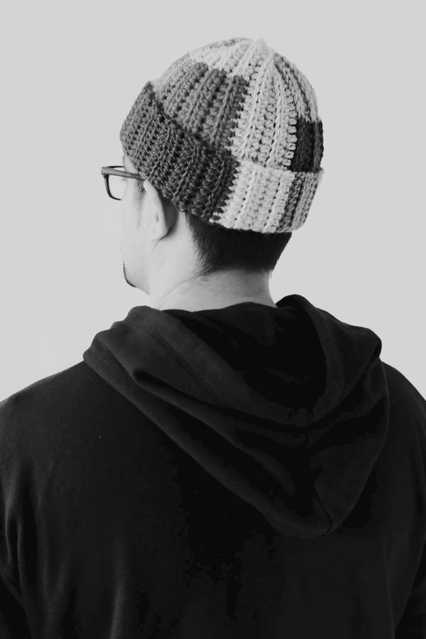 Slide View: 3: MARVES new york Upcycled Scrap Yarn Crochet Short Roll Beanie No.24-005