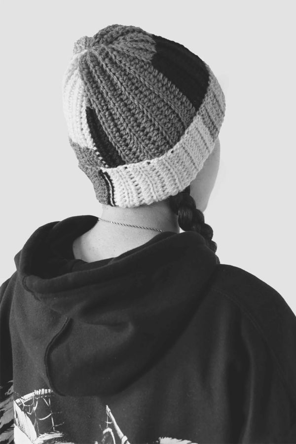 Slide View: 3: MARVES new york Upcycled Scrap Yarn Crochet Beanie No.24-010