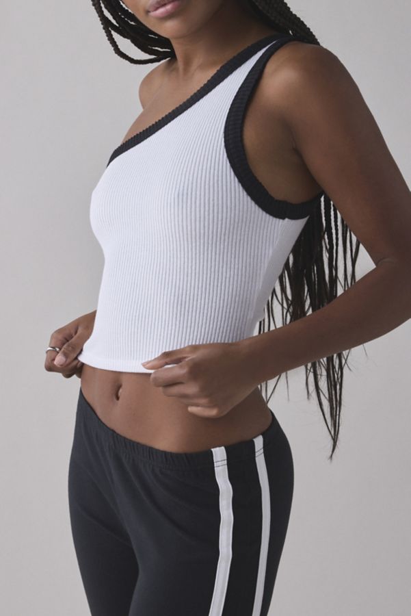 Slide View: 4: UO Penny Ribbed Knit One-Shoulder Crop Top