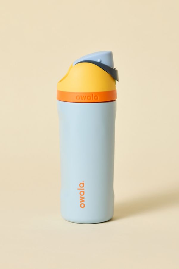 Slide View: 1: Owala FreeSip 16 oz Water Bottle