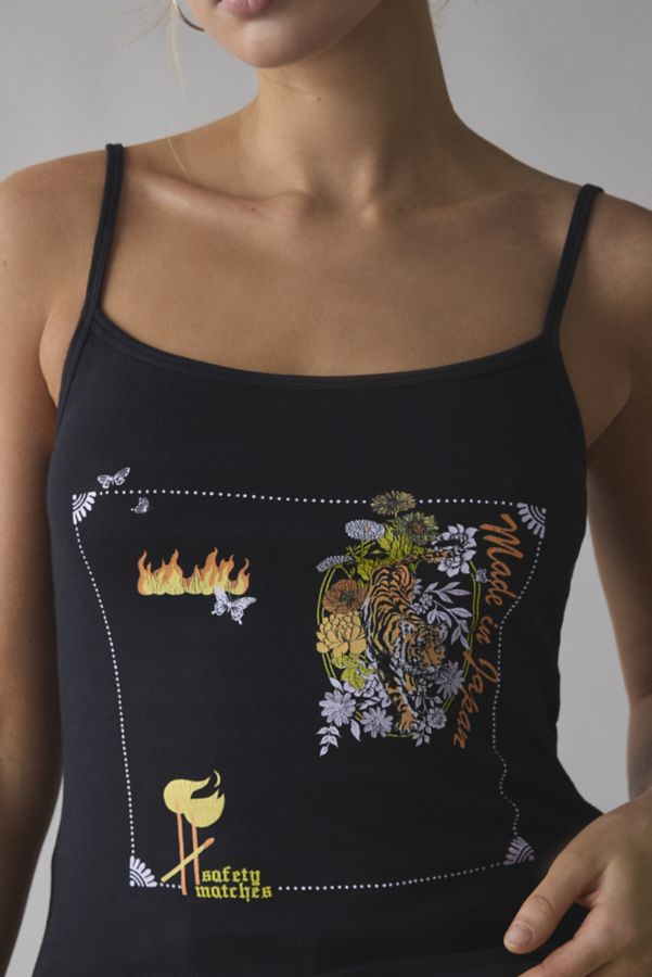 Slide View: 4: Camisole Courte Graphique Future State Hell Cat