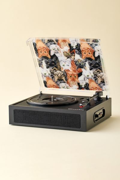 Crosley UO Exclusive Ryder Cute Cats Record Player