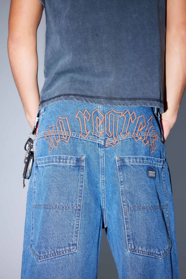 Slide View: 2: Abrand A7 Mega Baggy Embroidered Jean