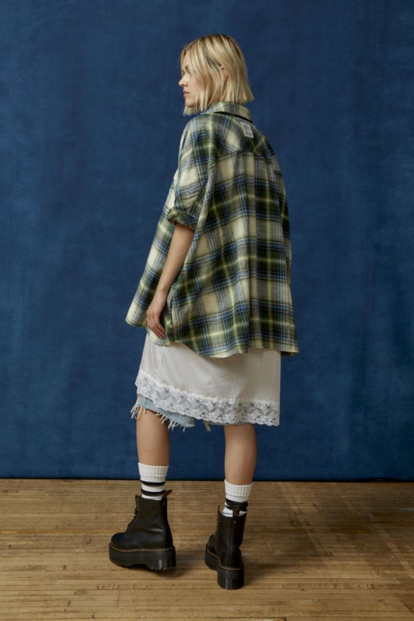 Slide View: 2: BDG Head Over Heels Flannel Button-Down Shirt