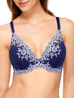 Embrace Lace™ Plunge Bra