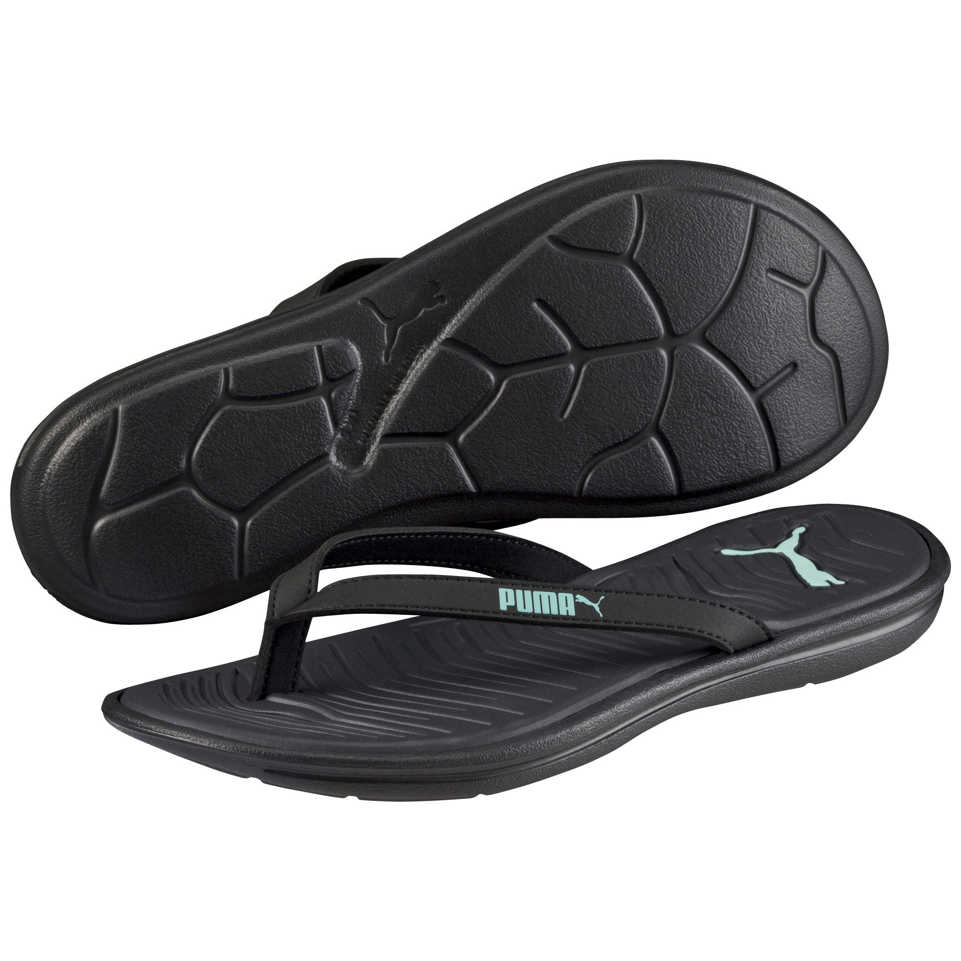 Black puma flip store flops