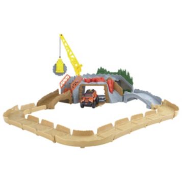 Tonka climb hot sale overs ripsaw summit