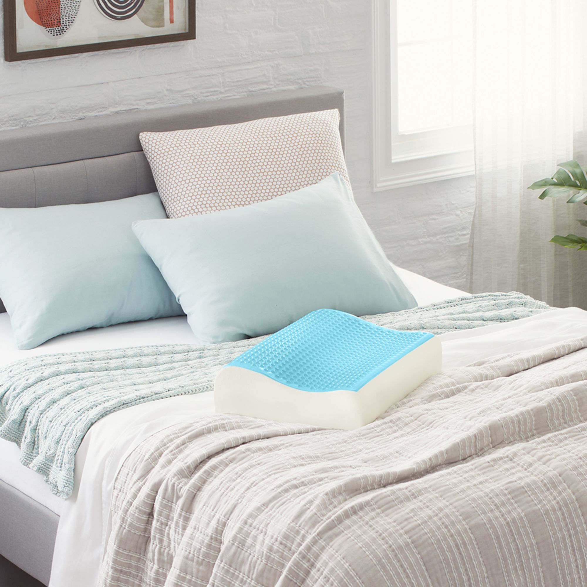 Comfort Revolution's Cooling Gel Pillow!