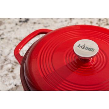 Lodge EC6D43 Enameled Cast Iron Dutch Oven with Cover, Red, 6 Qt