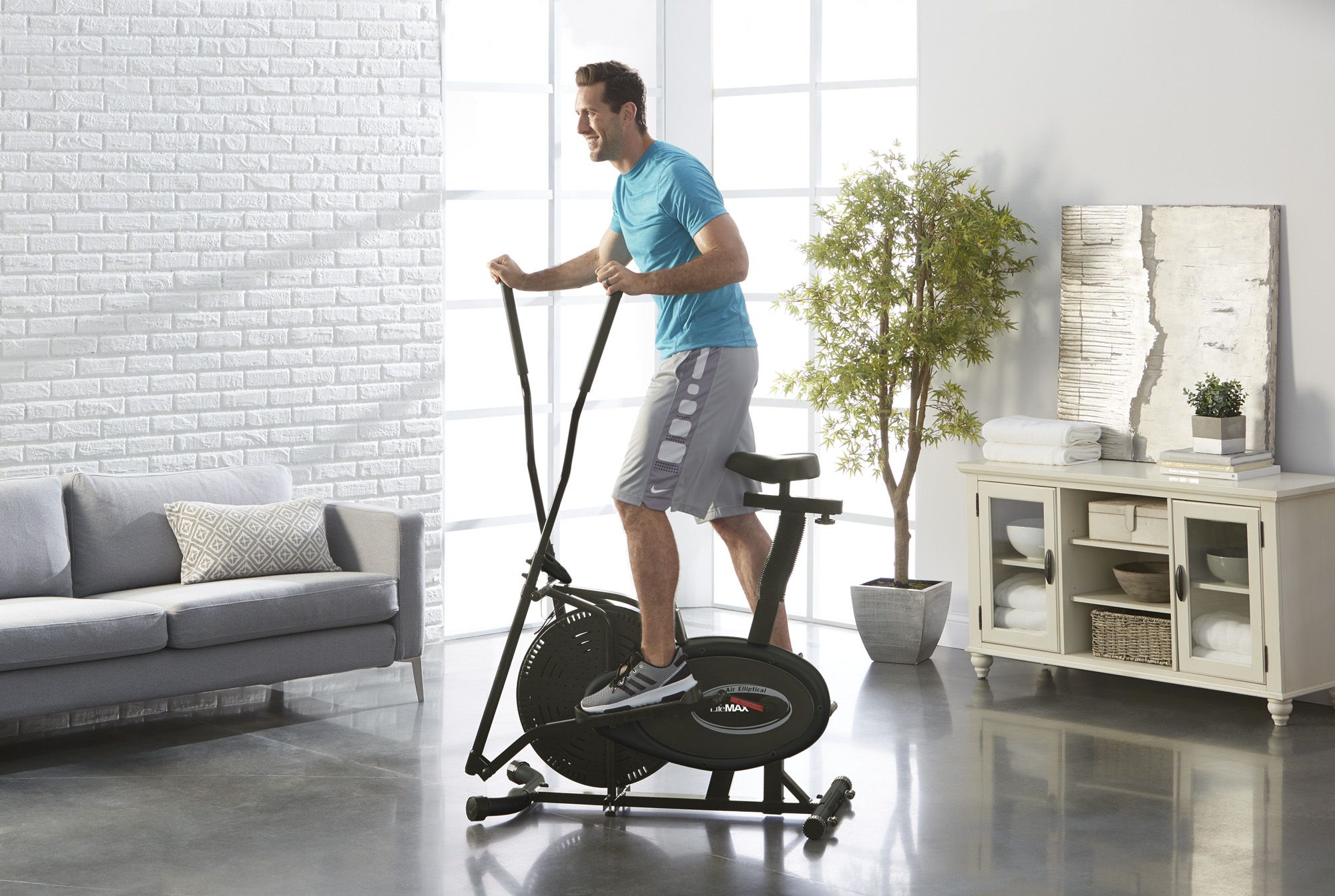 Lifemax stationary online bike