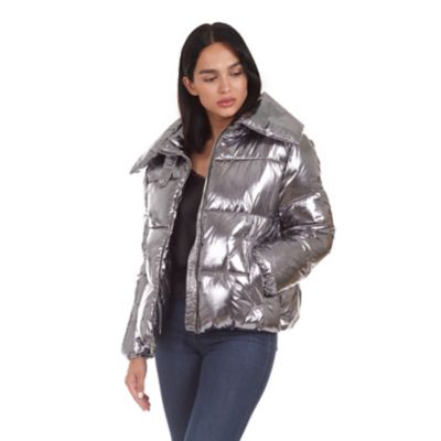 kylie jenner black puffer jacket