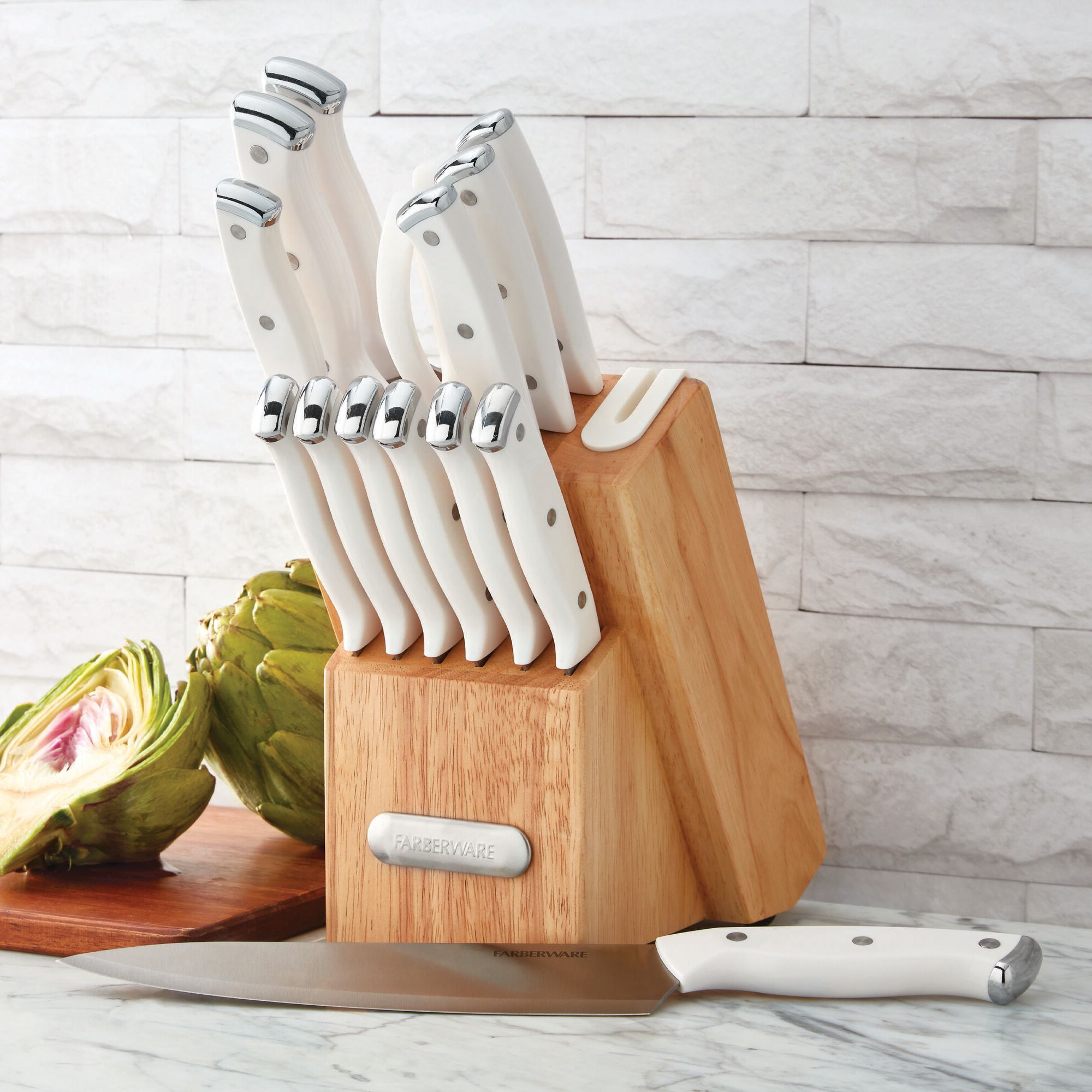 Fingerhut - Farberware 14-Pc. Self-Sharpening Knife Block Set - White