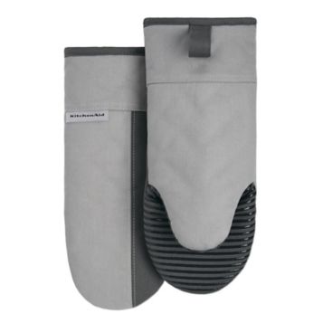 KitchenAid Beacon Non-Slip Oven Mitt Set For $6.40 After $10 Price