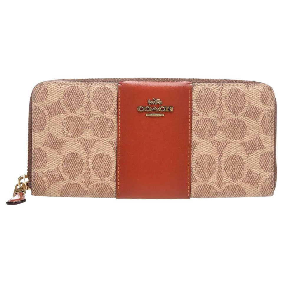 Coach Women's Wallet - Tan