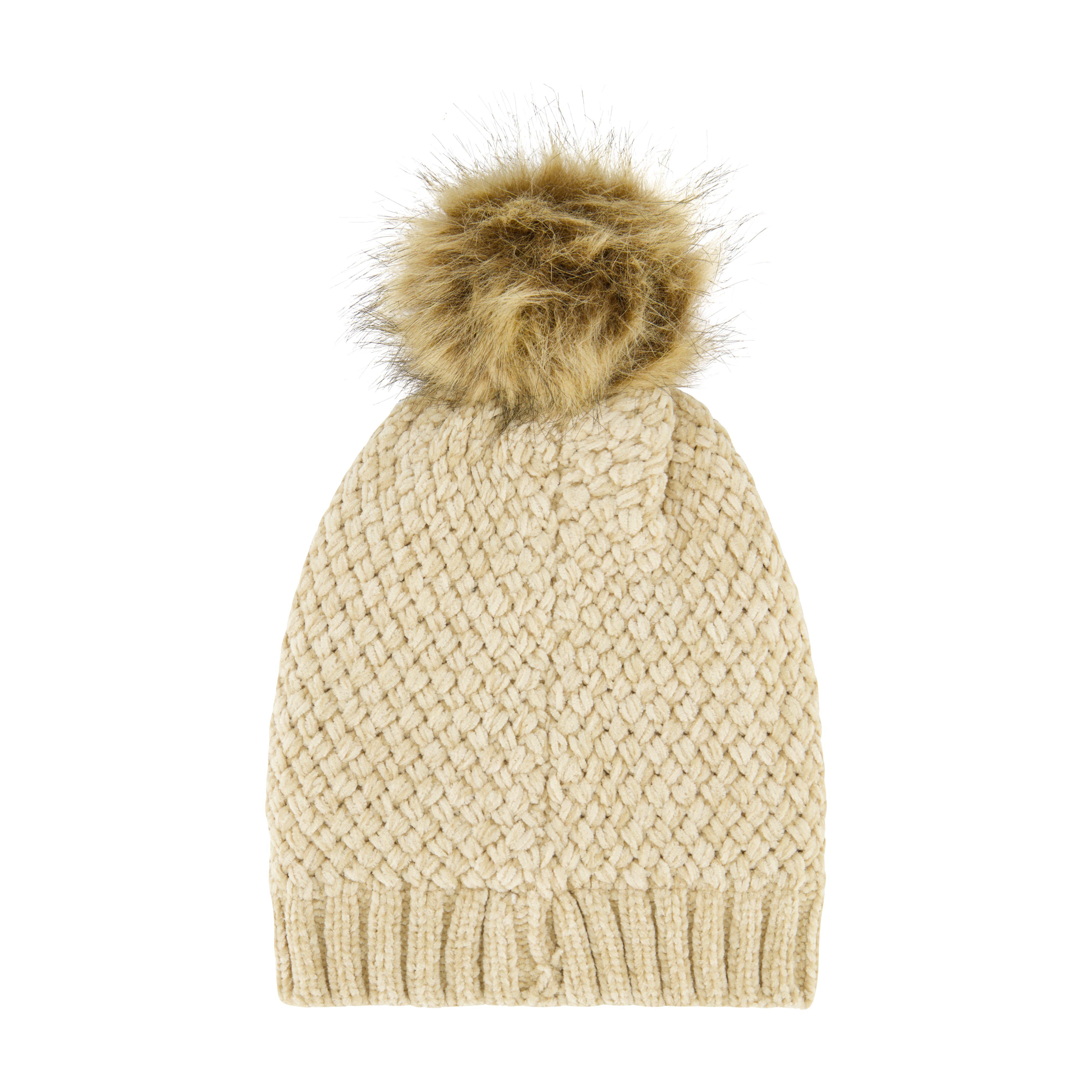 Fingerhut - Daisy Fuentes Women's Cross Hatch Chenille Beanie with Faux Fur  Pom and Plush Lining