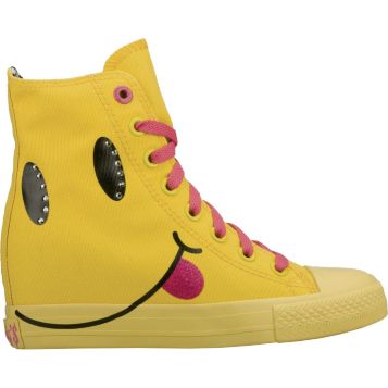 Skechers cheap smiley face