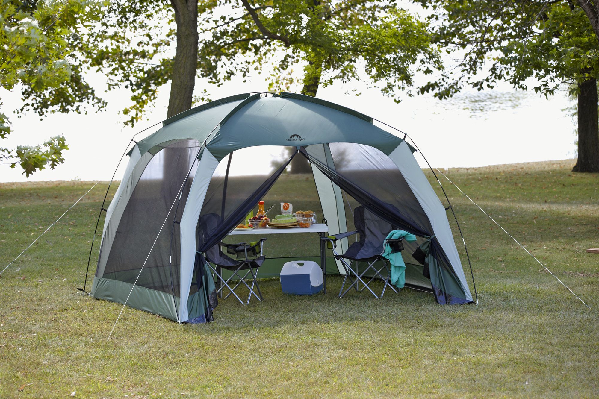 10x10 screen outlet tent