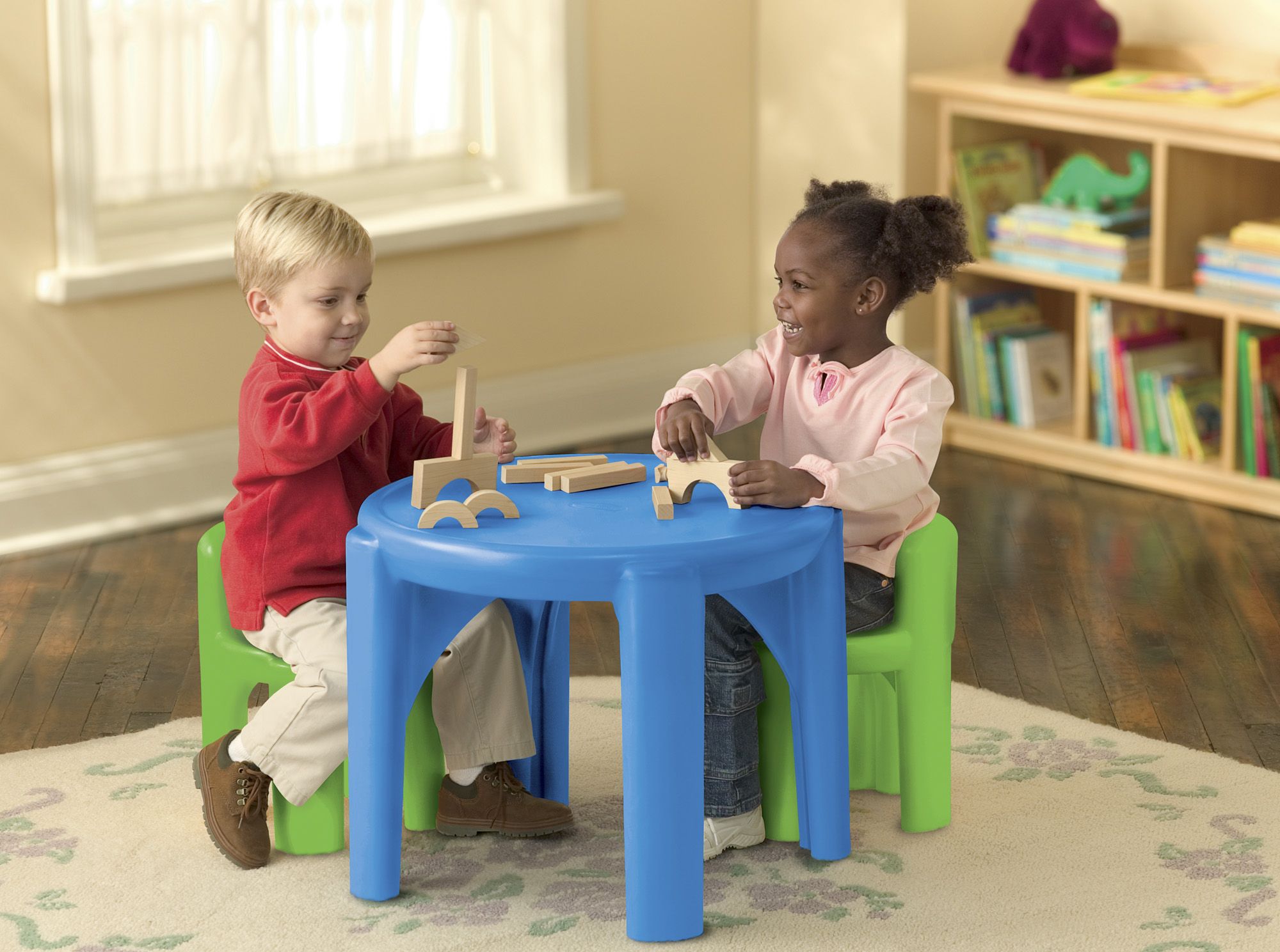 Little tikes bright and hotsell bold table and chairs