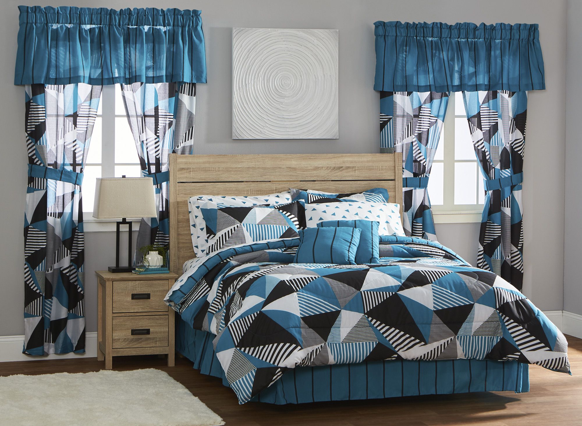 Fingerhut Headliner 20 Pc Bedroom Set Queen