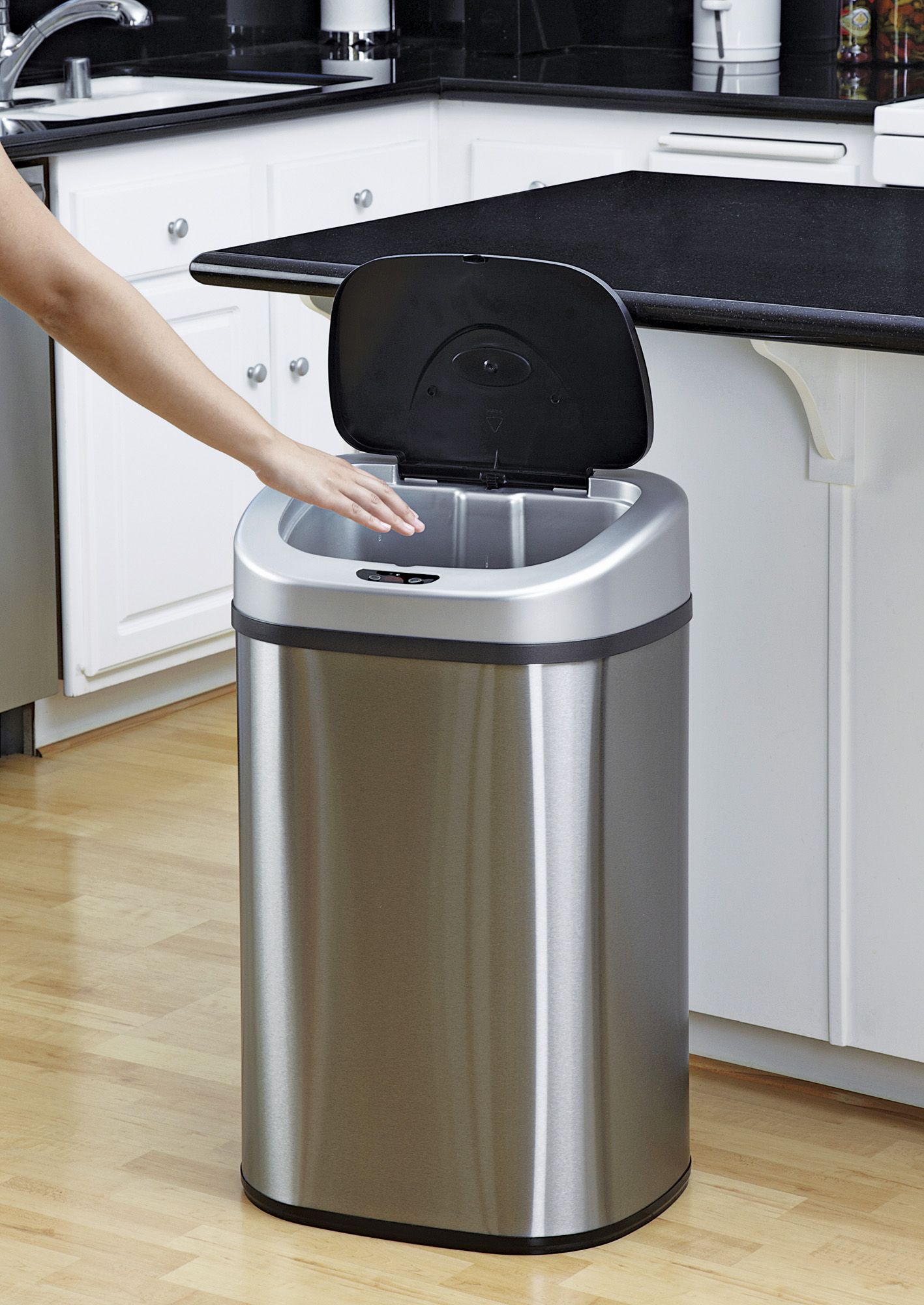 Fingerhut - Nine Stars 21-Gallon Motion-Sensor Trash Can