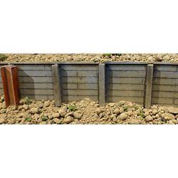 Chooch 8612 Flexible Timber Retaining Wall Large for HO S & O Scales