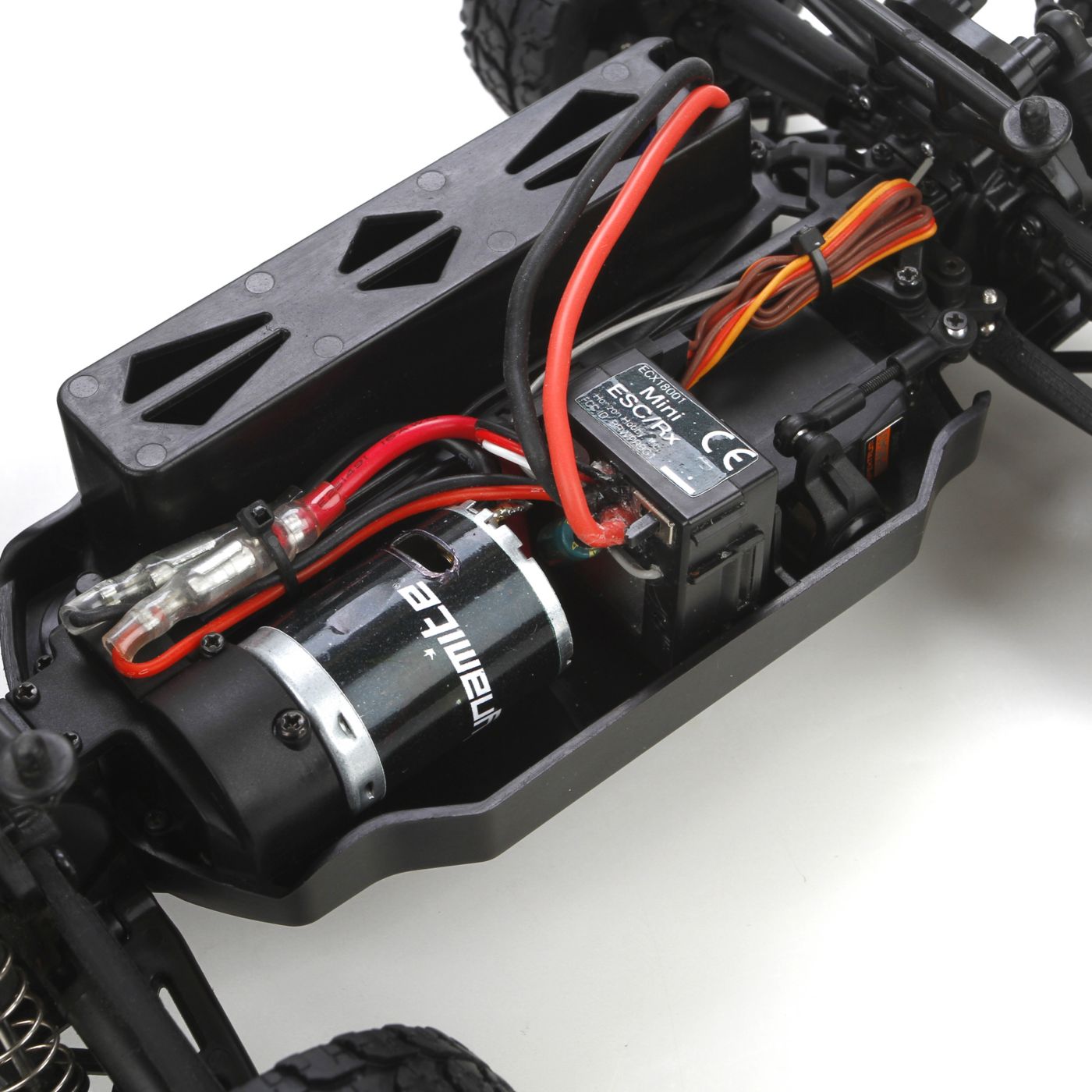 ecx torment 4x4 brushless