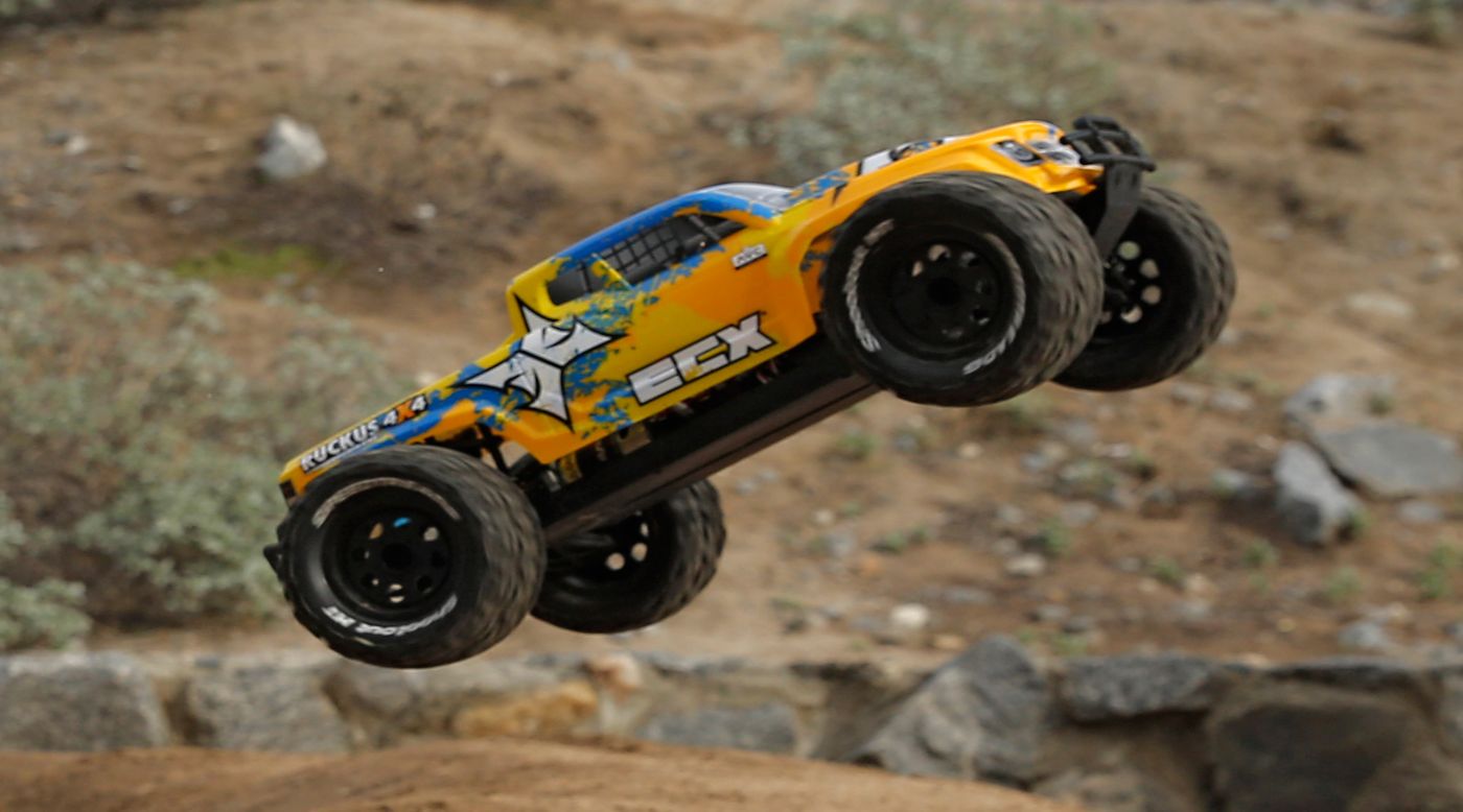 ecx torment 4x4 brushless